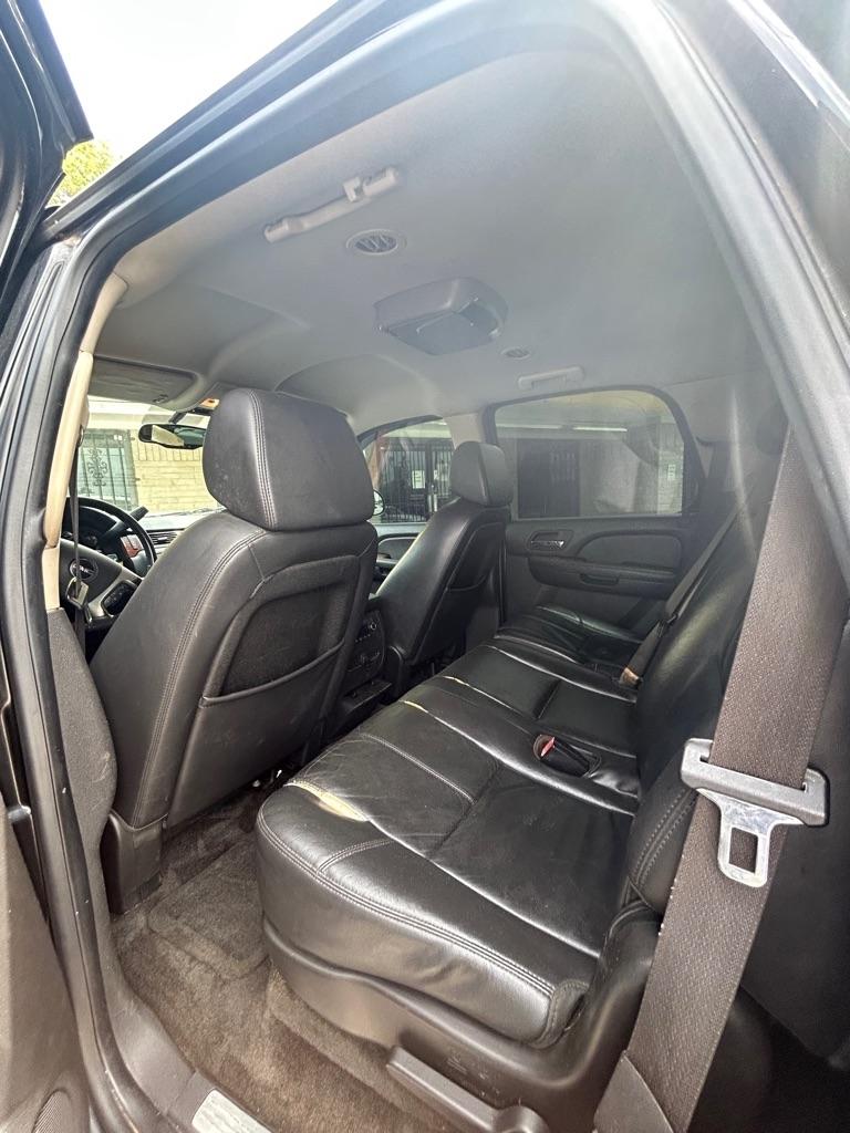 GMC Yukon  2008