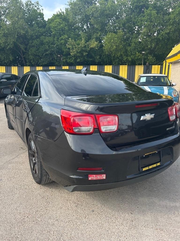 Chevrolet Malibu  2015