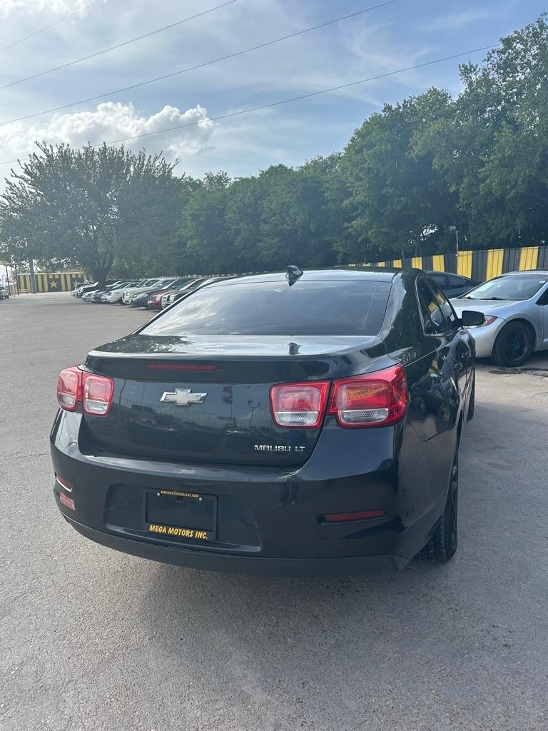 Chevrolet Malibu  2015
