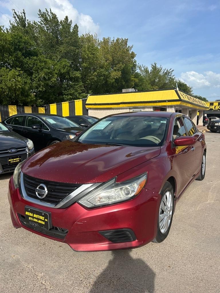 Nissan Altima  2016