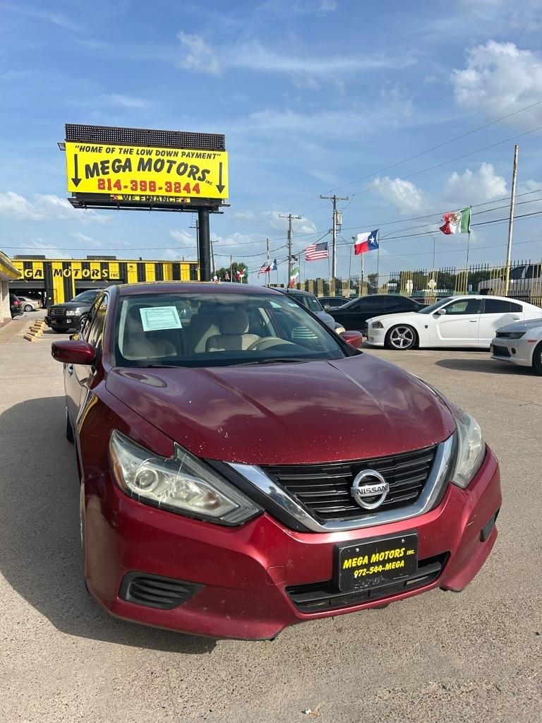 Nissan Altima  2016