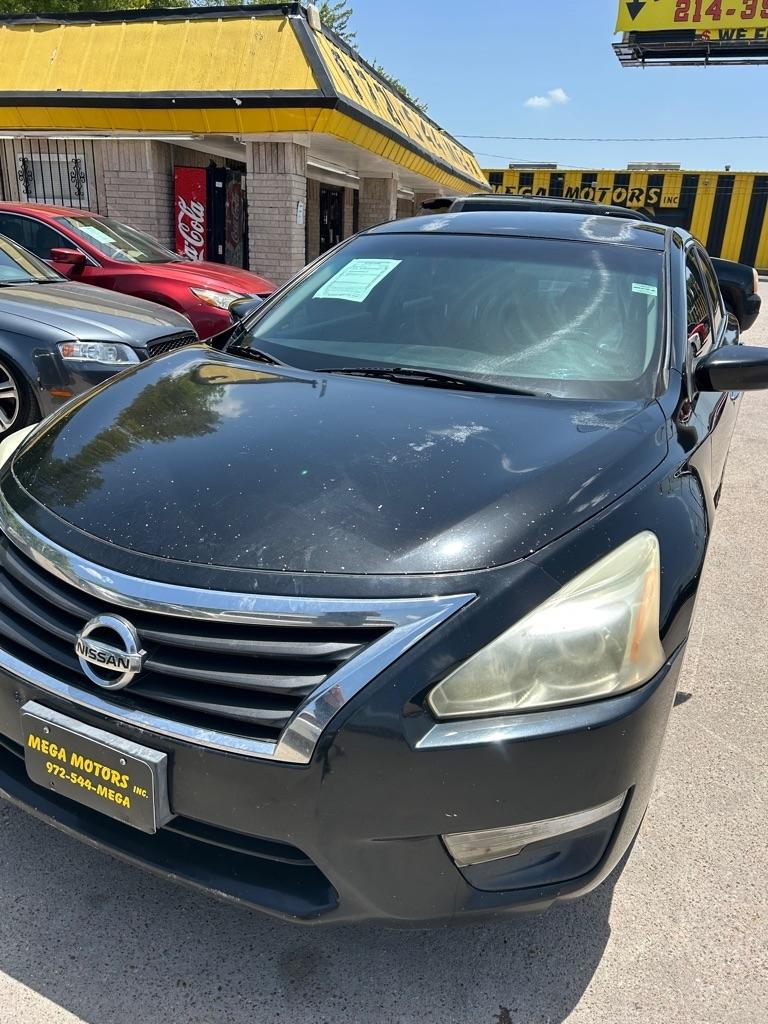 Nissan Altima  2015
