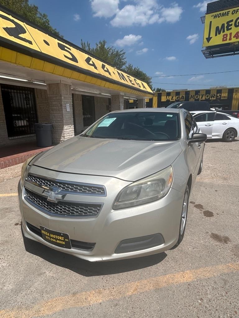 Chevrolet Malibu  2013