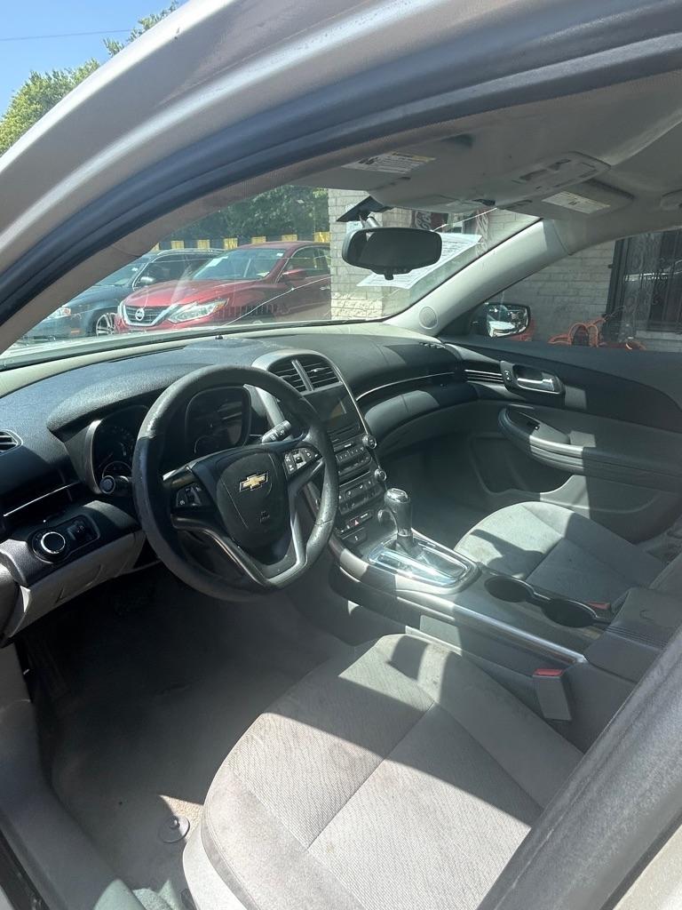 Chevrolet Malibu  2013