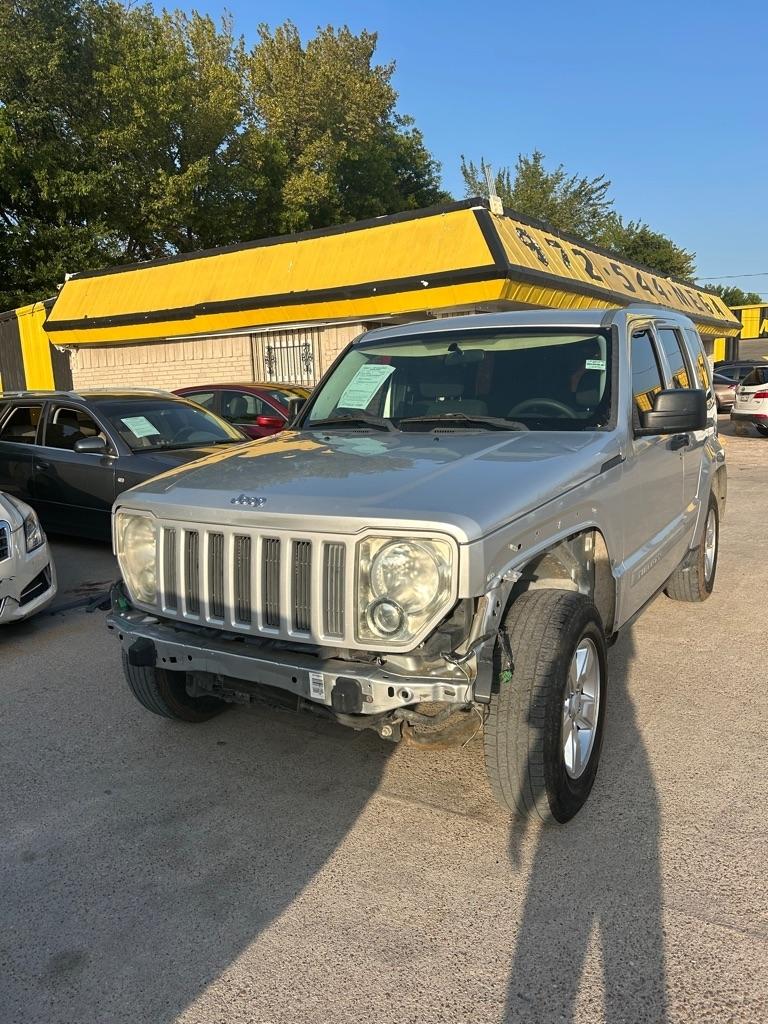Jeep Liberty  2011