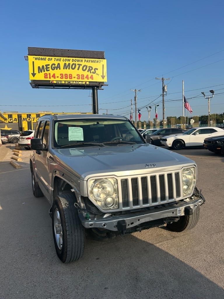 Jeep Liberty  2011