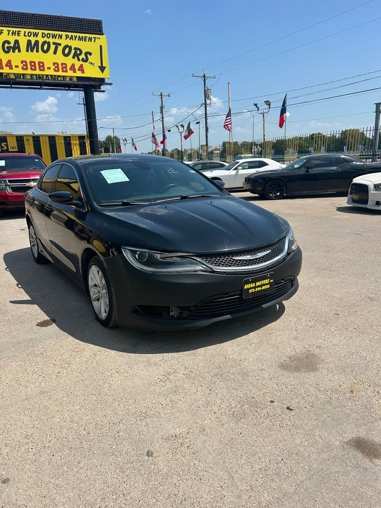Chrysler 200  2017