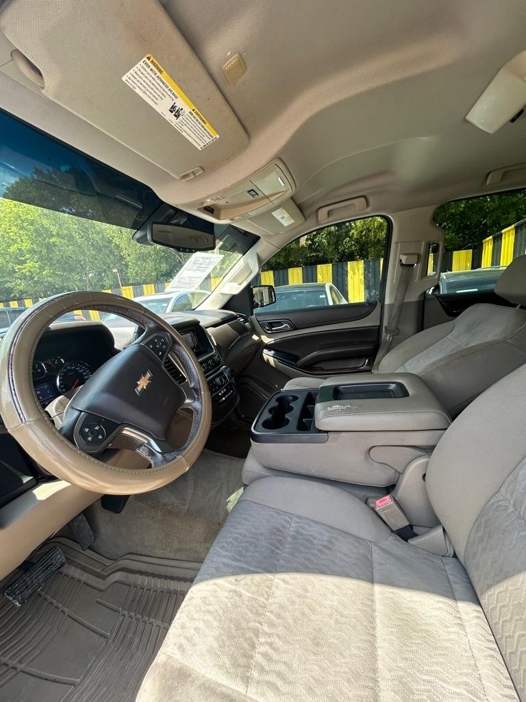 Chevrolet Tahoe  2015
