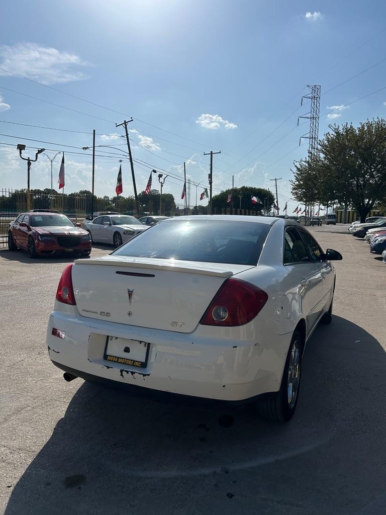 Pontiac G6  2007