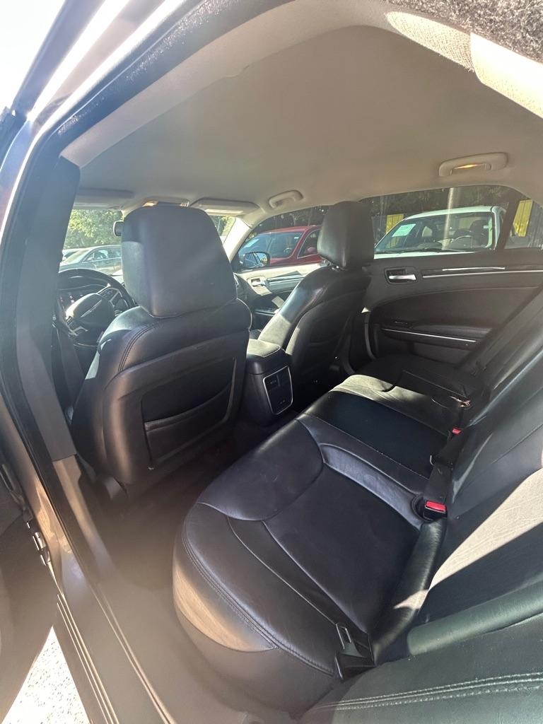 Chrysler 300  2015