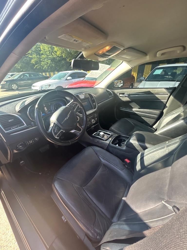 Chrysler 300  2015