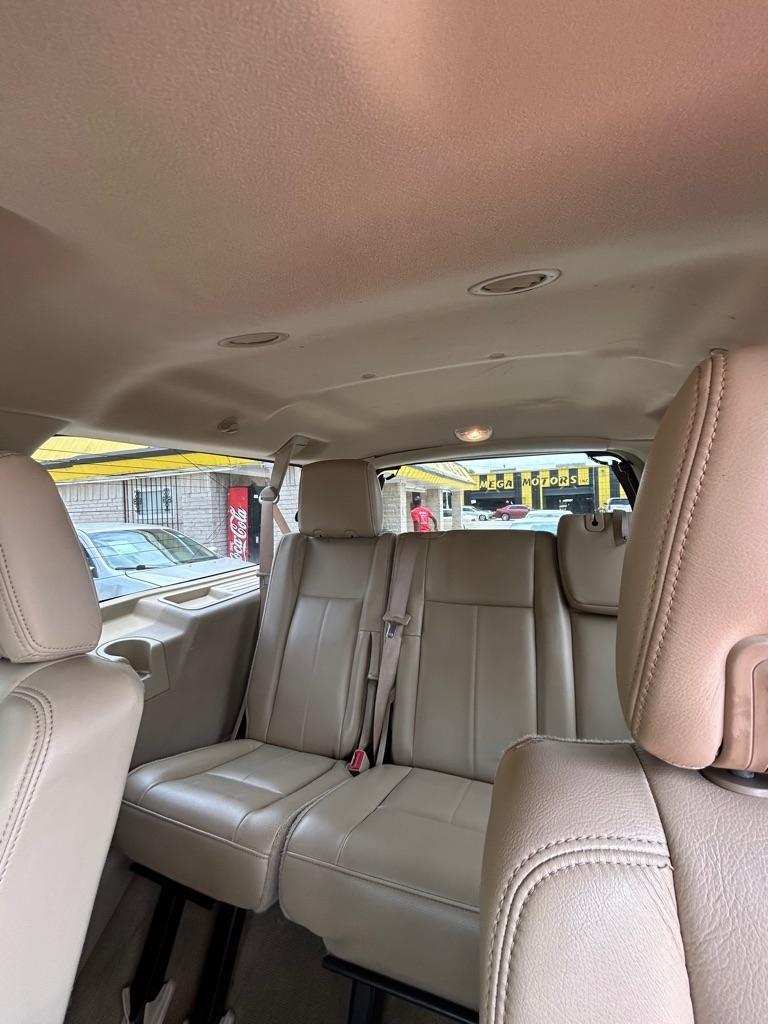 Ford Expedition  2013