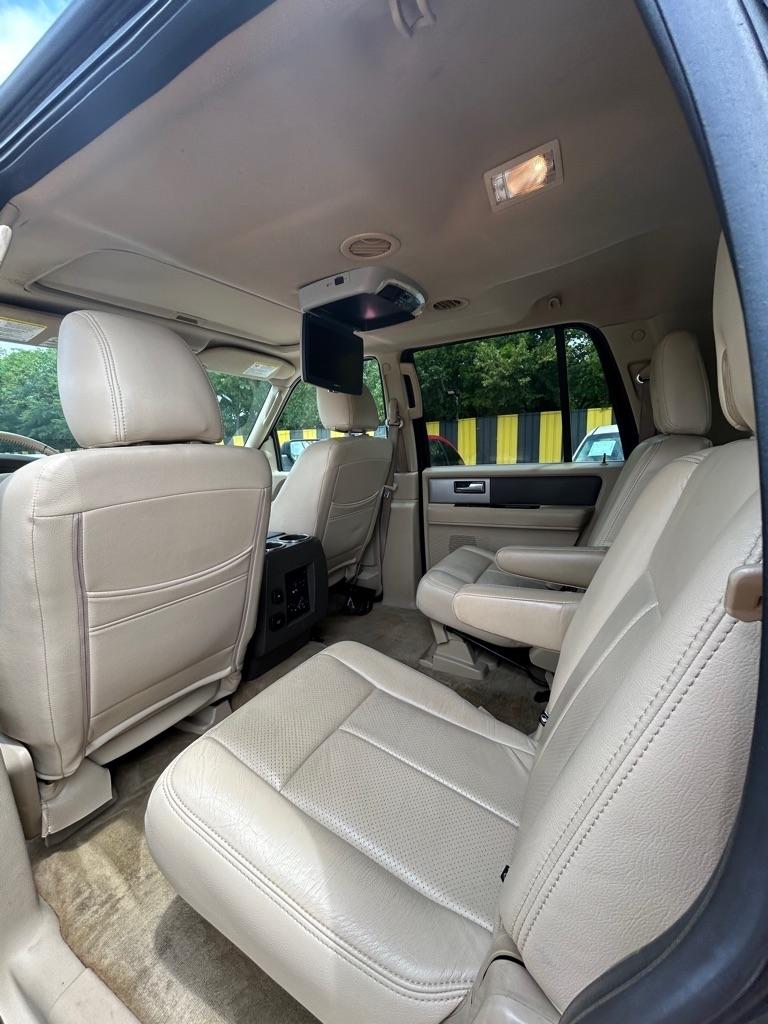 Ford Expedition  2013