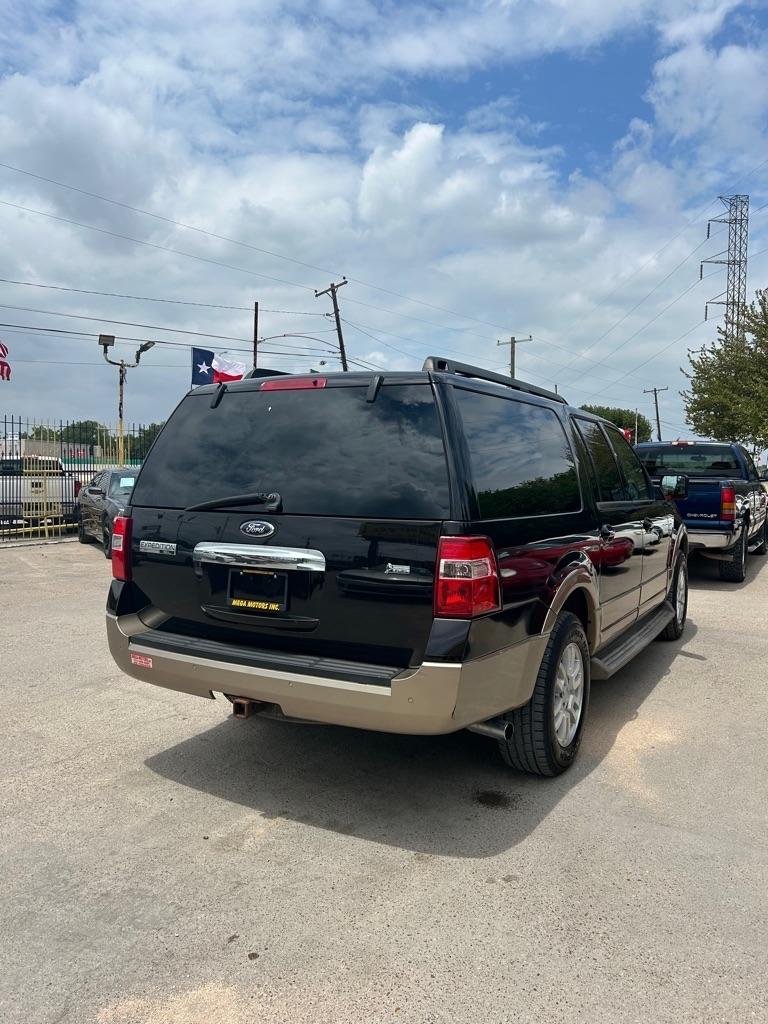 Ford Expedition  2013
