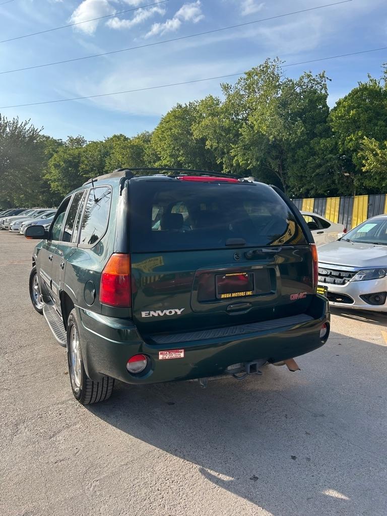 GMC Envoy  2003