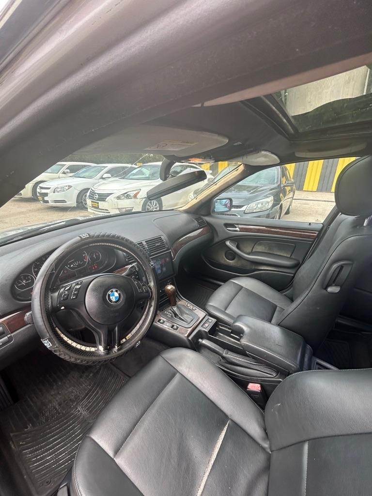 BMW 3-Series  2001