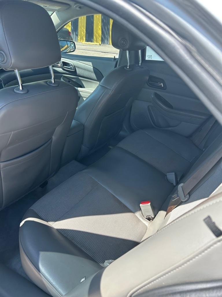 Chevrolet Malibu  2015