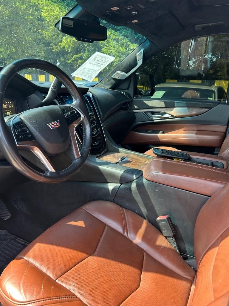 Cadillac Escalade  2015