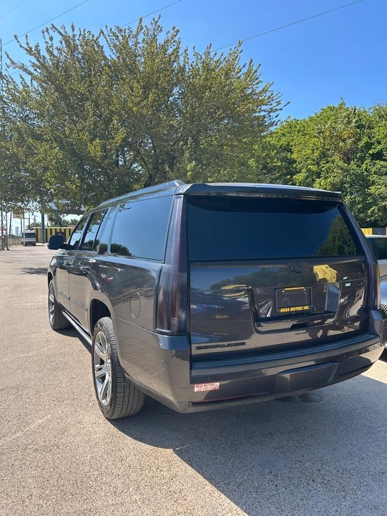 Cadillac Escalade  2015