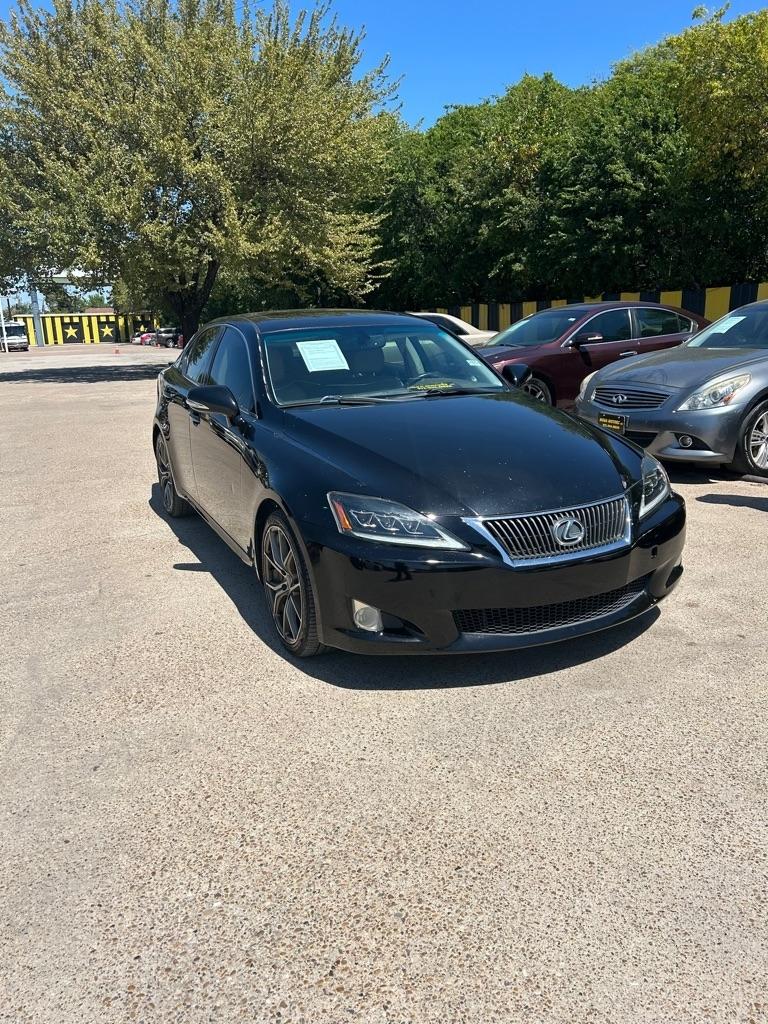 Lexus IS  2010