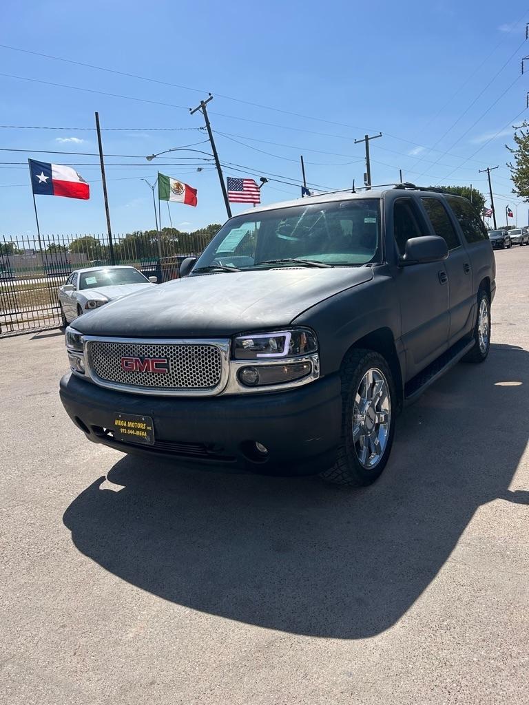 GMC Yukon Denali  2002