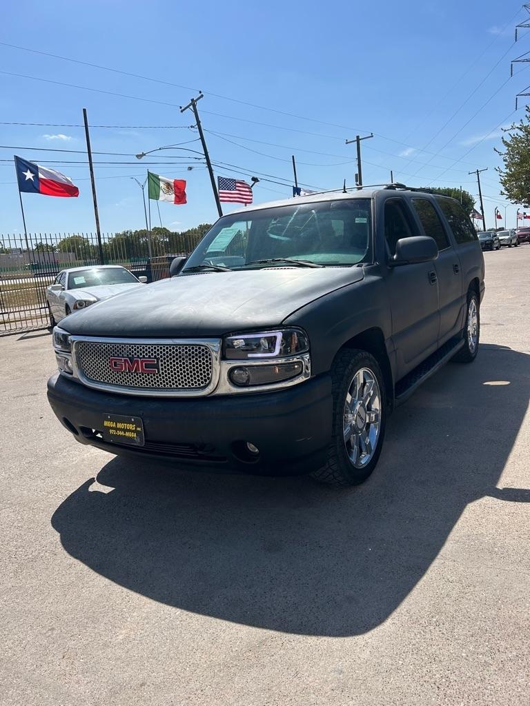 GMC Yukon Denali  2002