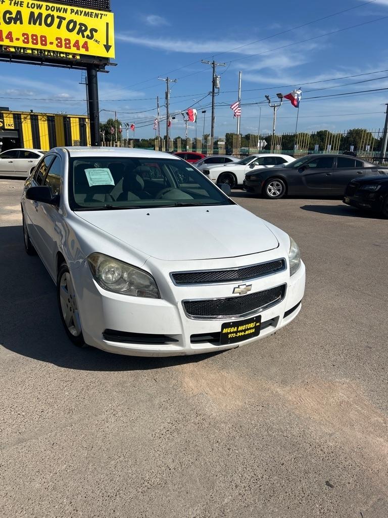 Chevrolet Malibu  2012