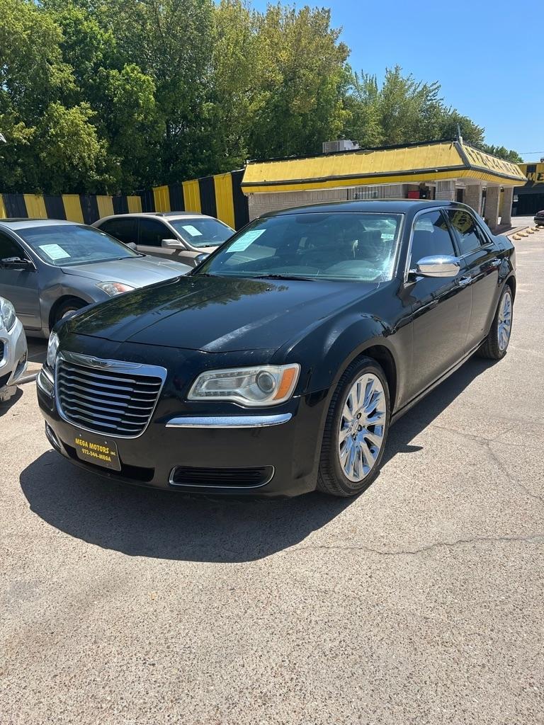 Chrysler 300  2014