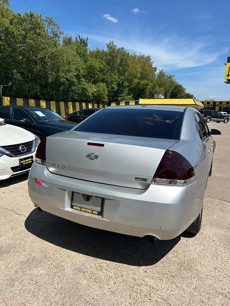 Chevrolet Impala  2012