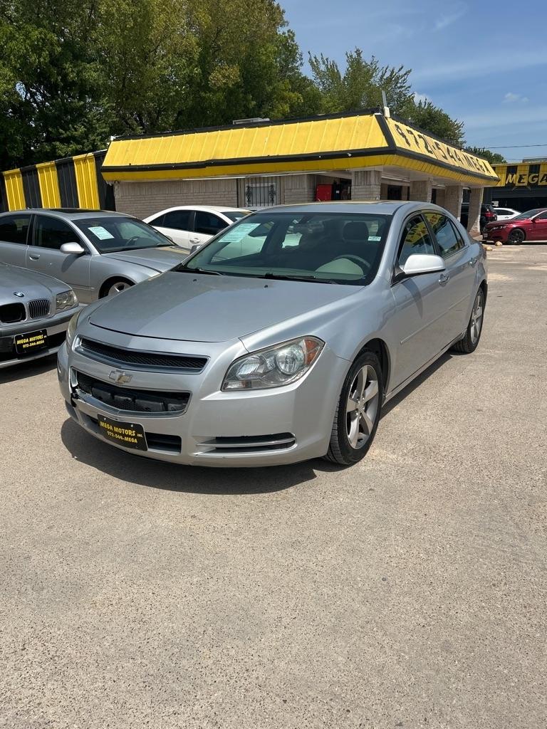 Chevrolet Malibu  2012