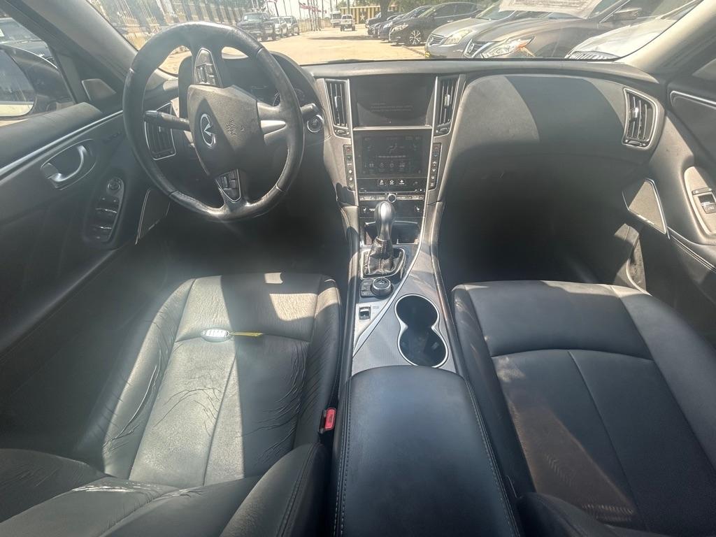Infiniti Q50  2017