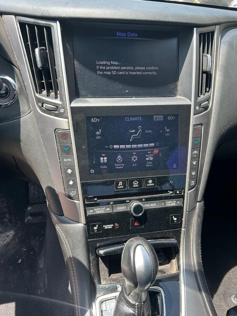 Infiniti Q50  2017