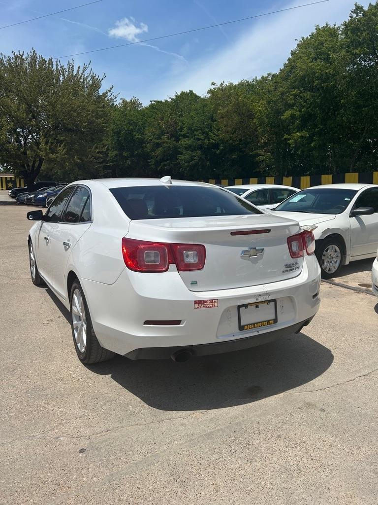 Chevrolet Malibu  2015