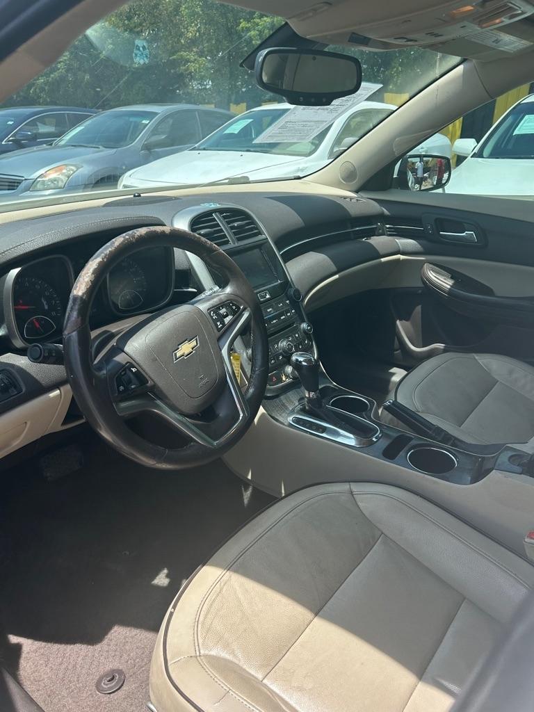 Chevrolet Malibu  2015