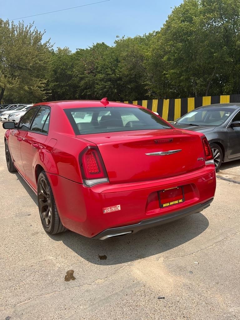 Chrysler 300  2015