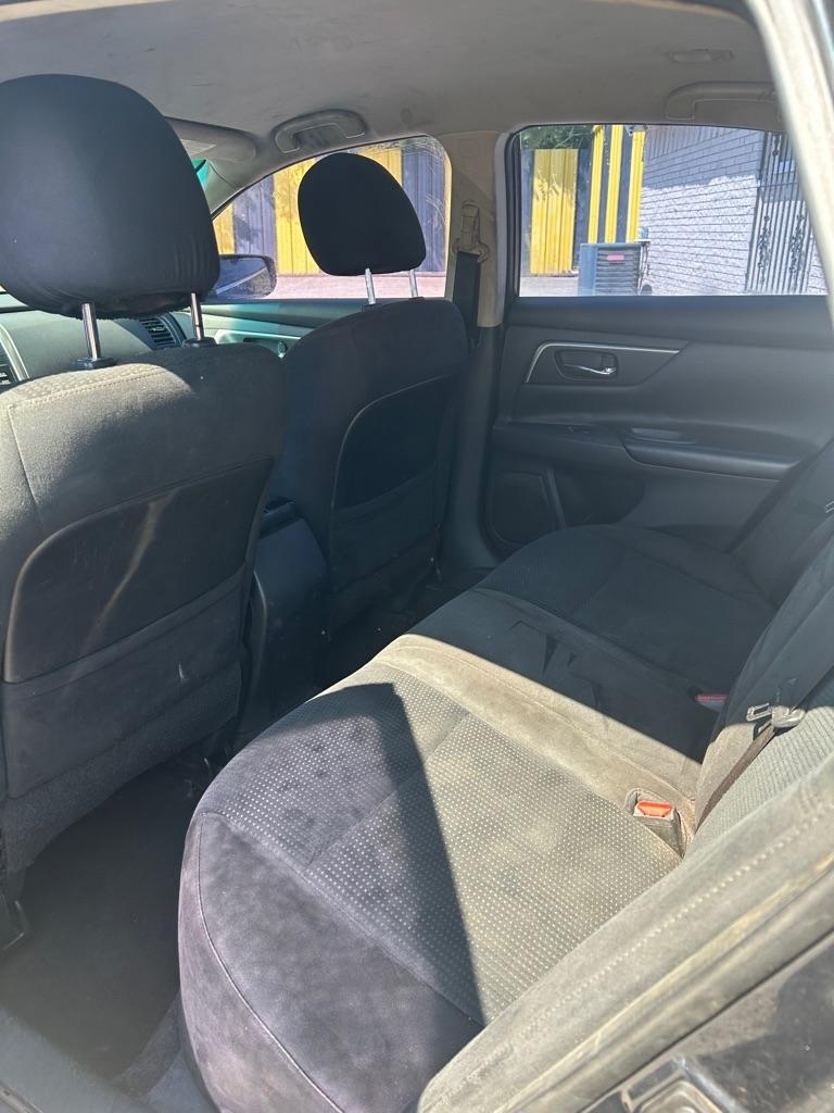 Nissan Altima  2015