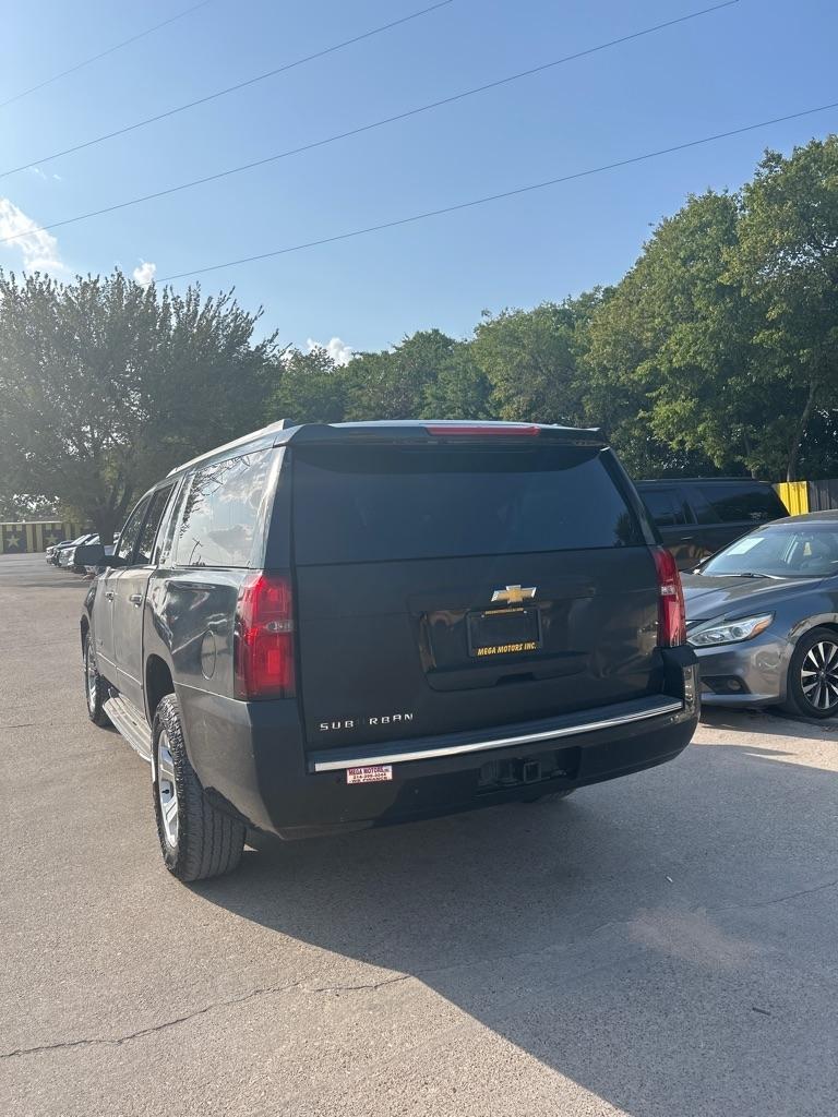 Chevrolet Suburban  2015
