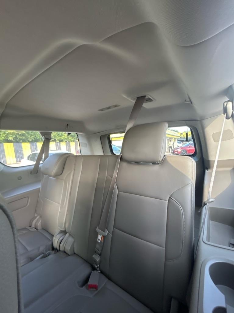 Chevrolet Suburban  2015