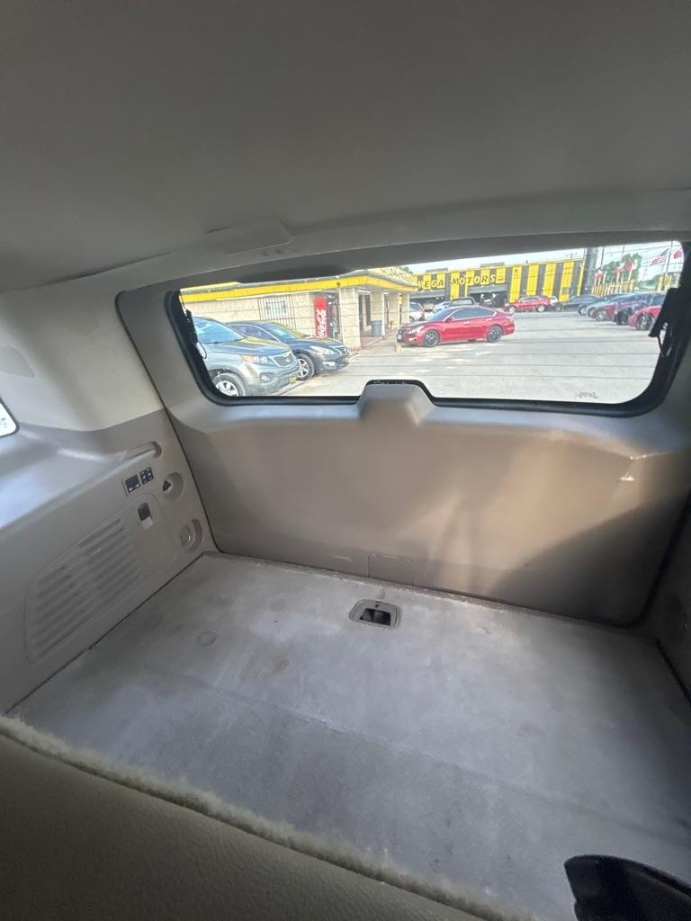 Chevrolet Suburban  2015