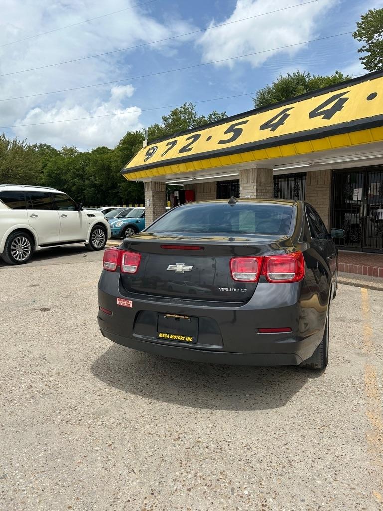Chevrolet Malibu  2013