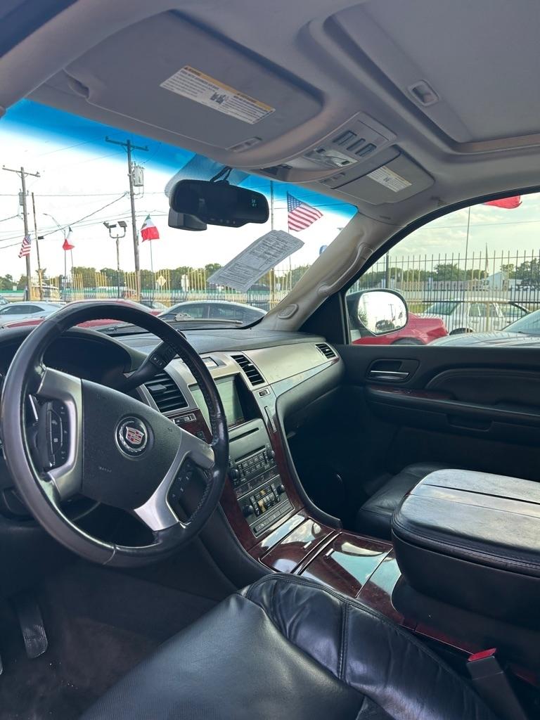 Cadillac Escalade  2008