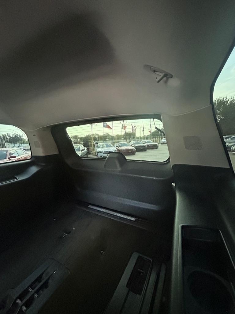 Cadillac Escalade  2008