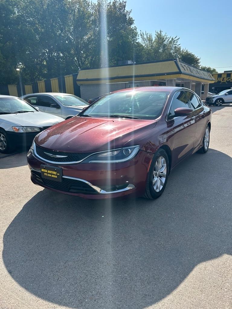 Chrysler 200  2015