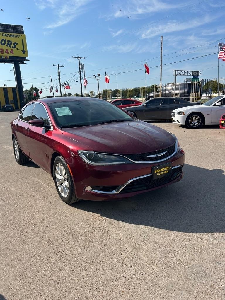 Chrysler 200  2015