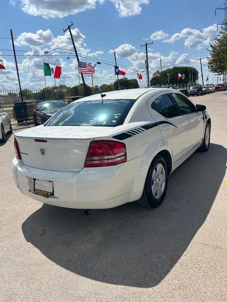 Dodge Avenger  2008