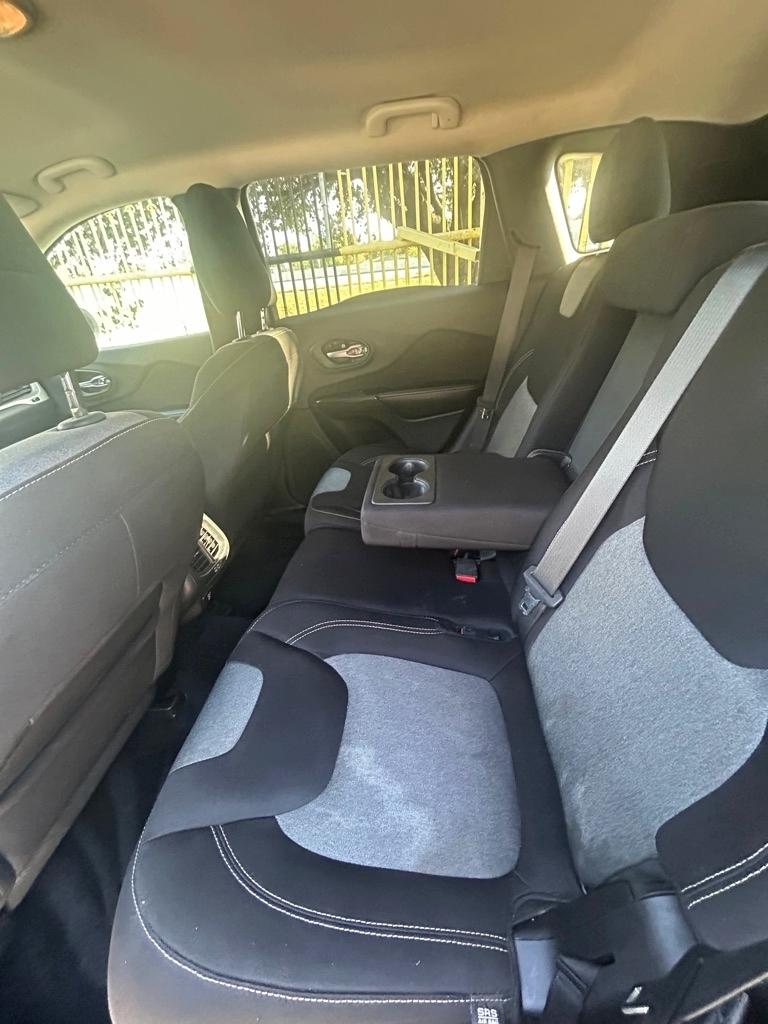 Jeep Cherokee  2014