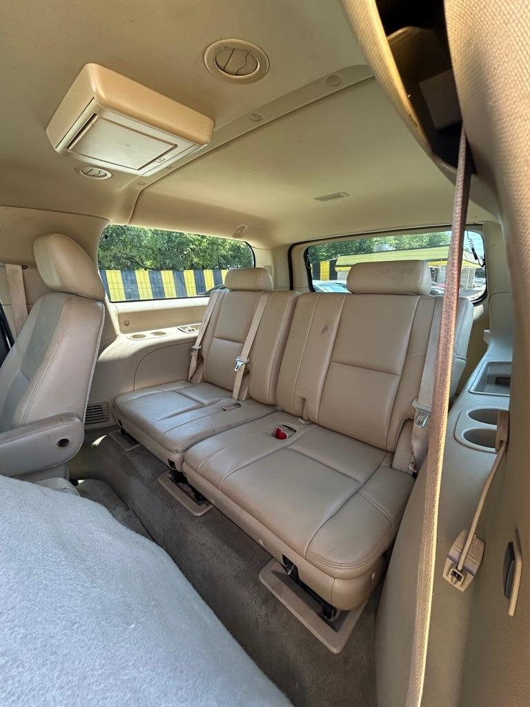 GMC Yukon Denali  2013