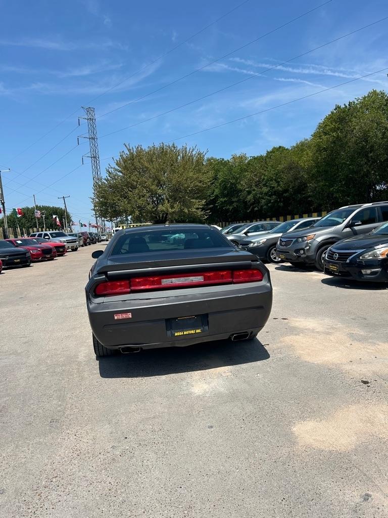 Dodge Challenger  2014