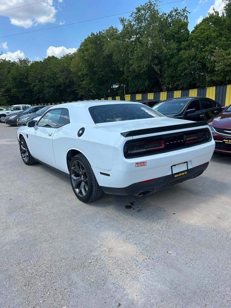 Dodge Challenger  2016