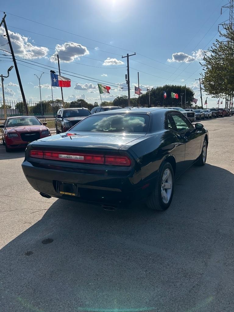 Dodge Challenger  2014